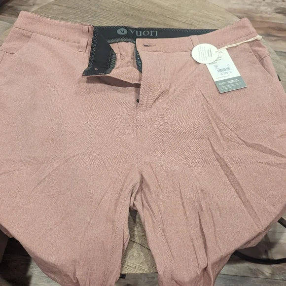 Vuori Aim Shorts in Marsala - Picture 6 of 8
